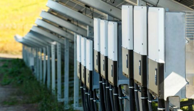 Inverters for solar photovoltaic modules